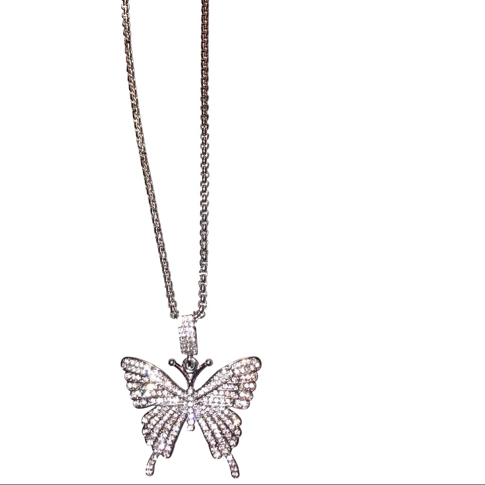 That butterfly bling is back in silver!🦋☺️💍💎